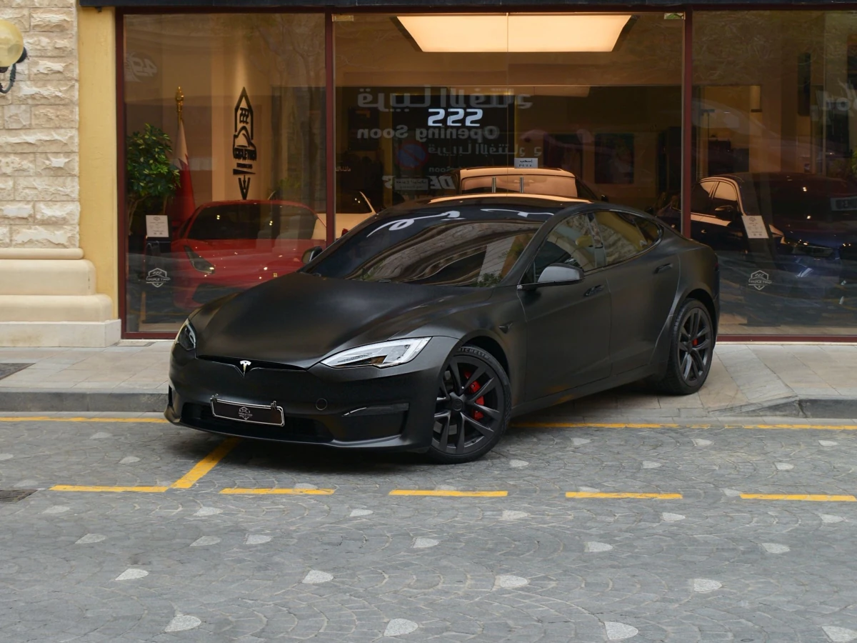 Tesla Model S Plaid 2024