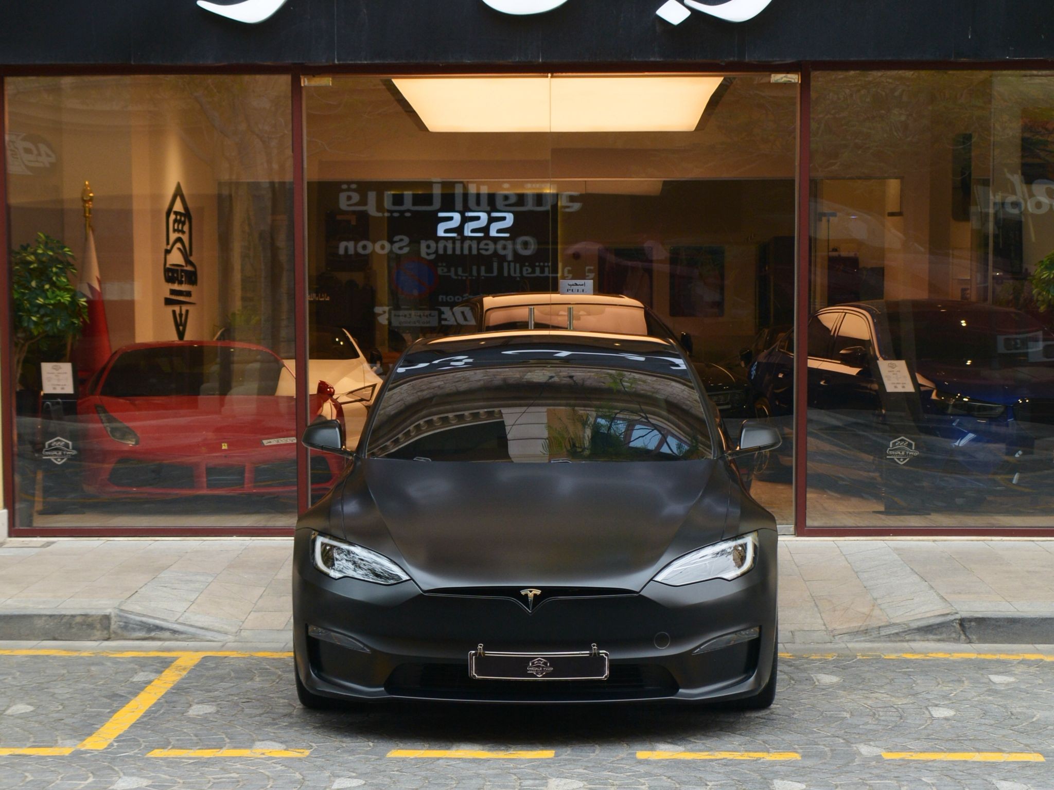 Tesla Model S Plaid 2024 - Image 2