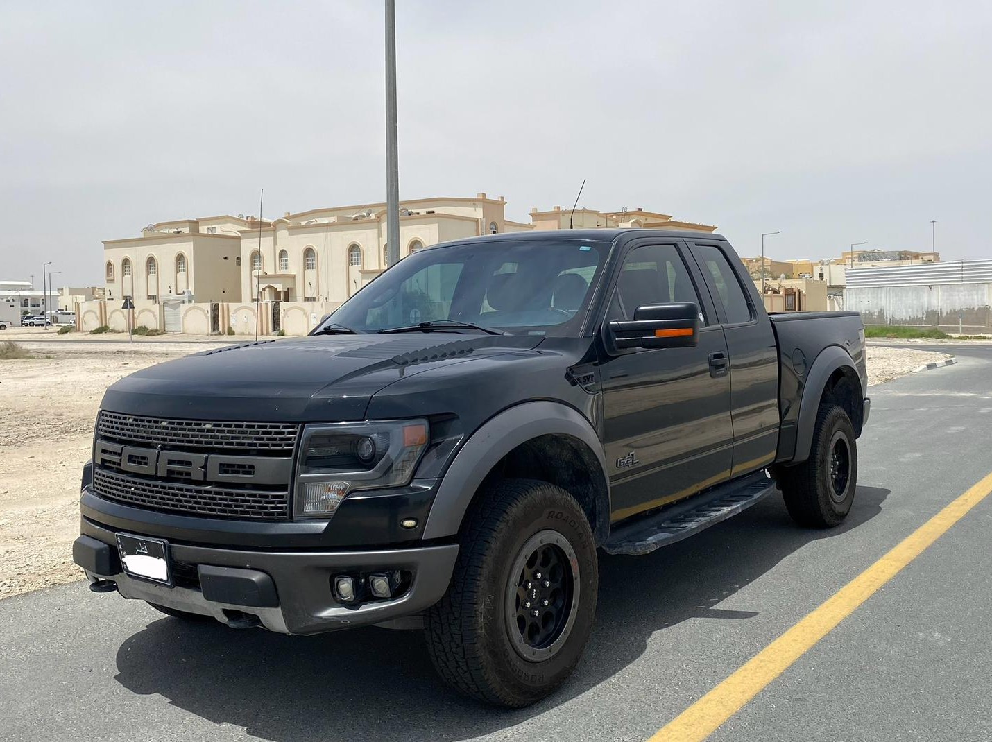 Ford Raptor SVT 2014 - Image 3