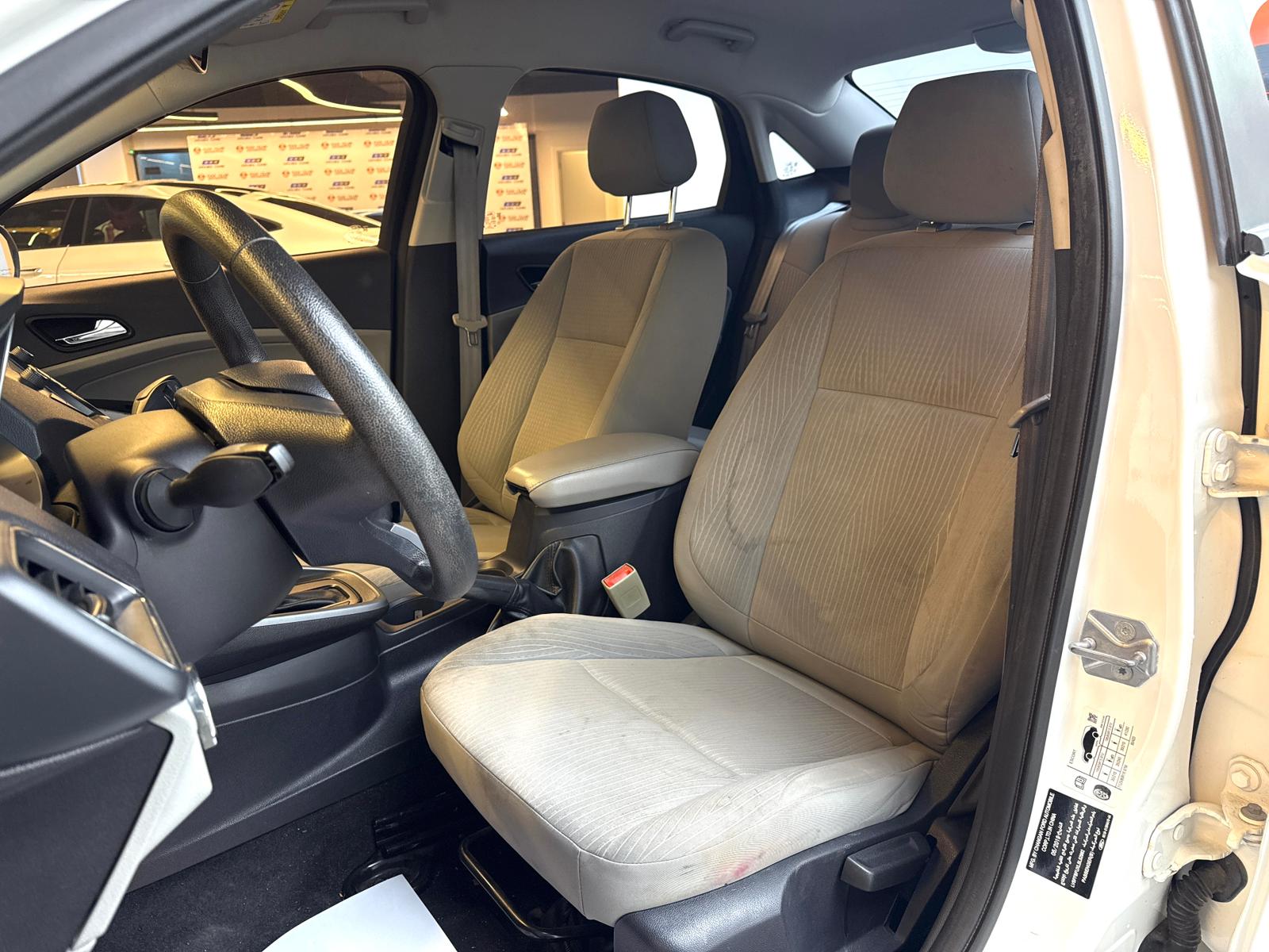 Ford Escort 2020 - Image 2