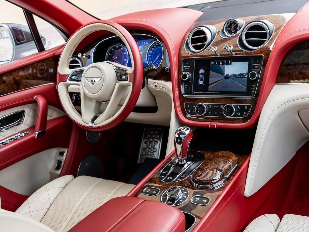 Bentley Bentayga 2017 - Image 4