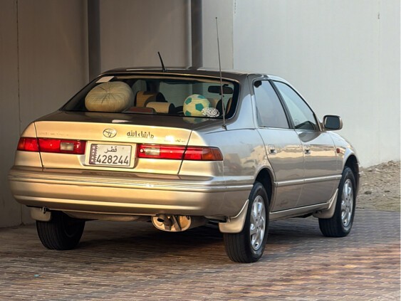 Toyota Camry GL 2000 - Image 4