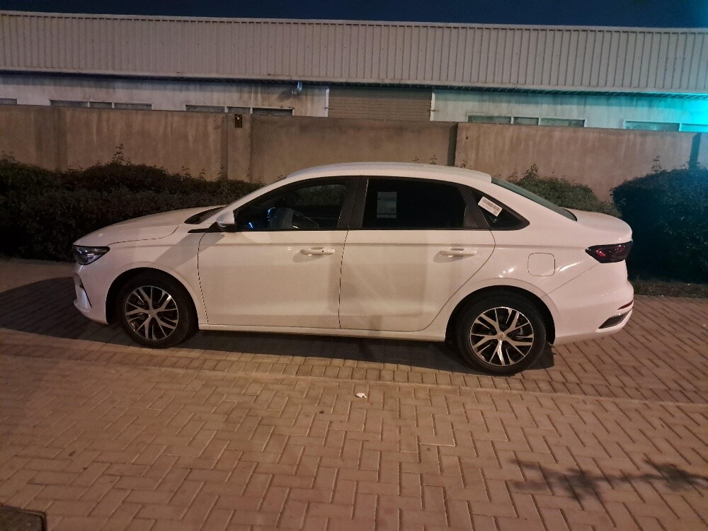 Geely  Emgrand 2025 - Image 3