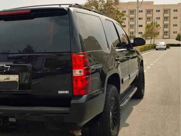 Chevrolet Tahoe LT 2010 - Image 3
