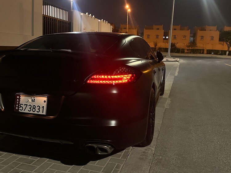 Porsche Panamera turbo  2011 - Image 3