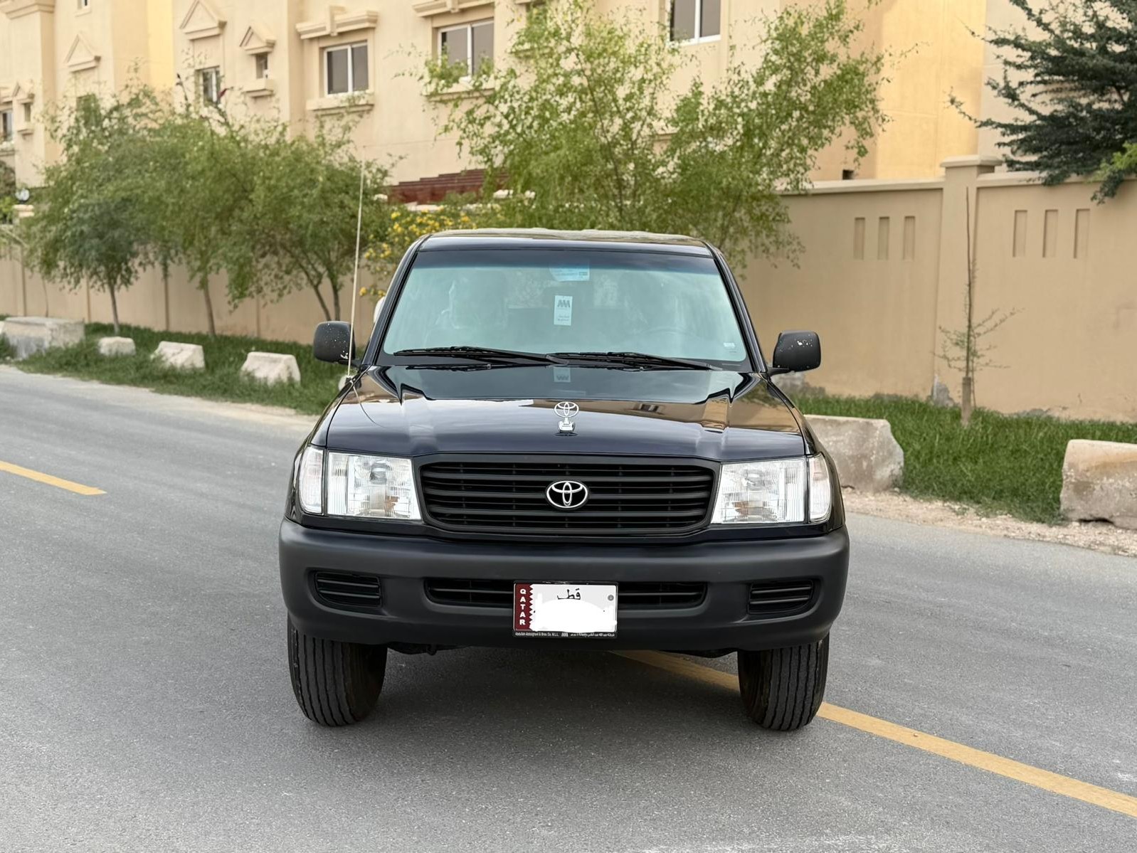 Toyota Land Cruiser G standard 1999 - Image 2