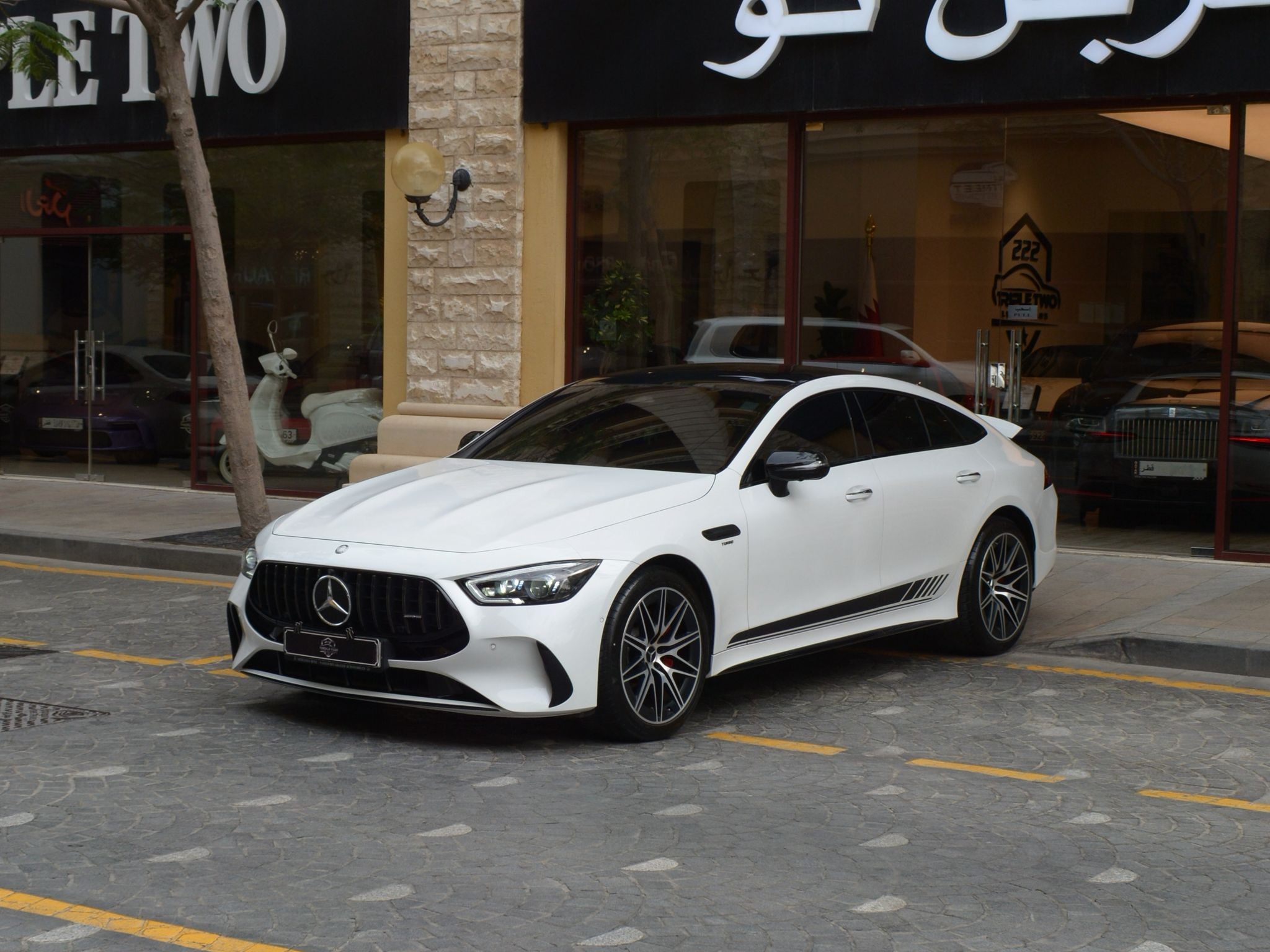 Mercedes-Benz GT 43 AMG 2024 - Image 3