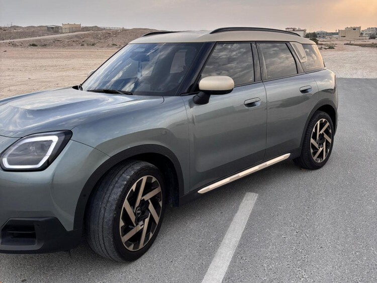 Mini Cooper Countryman 2025 - Image 2