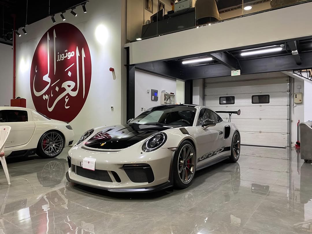 Porsche GT3 RS 2019 - Image 4
