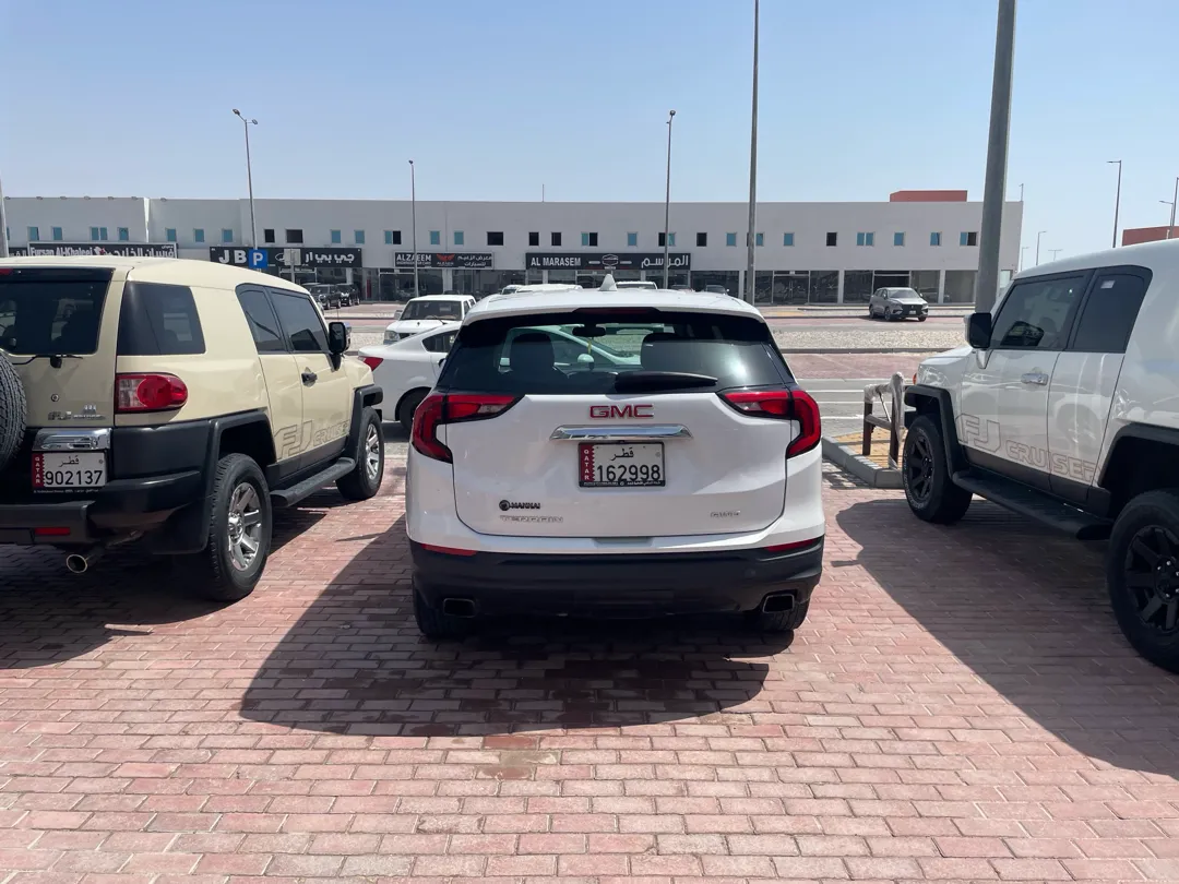 GMC Terrain 2021 - Image 3