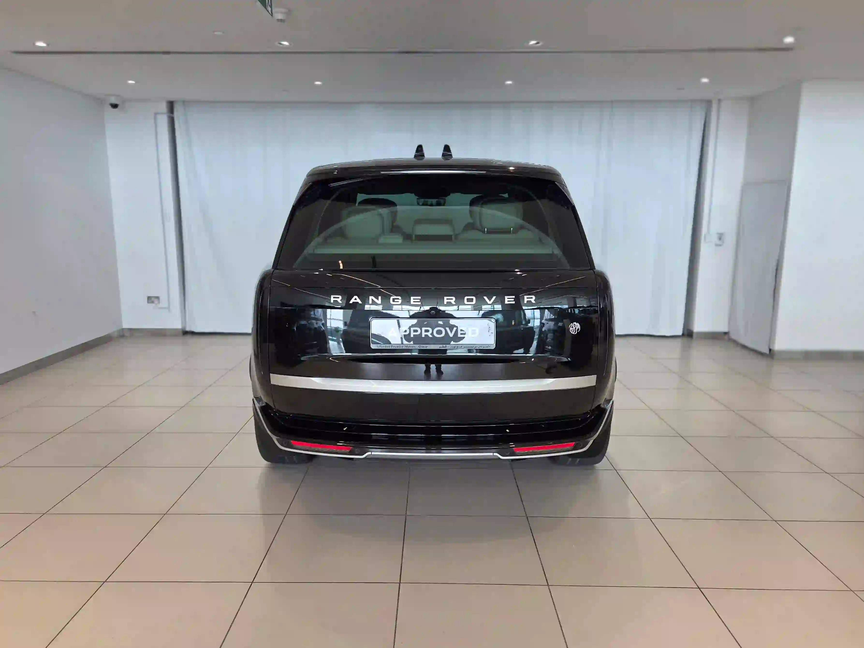 Land Rover Range Rover 4.4 V8 Autobiography 2024 - Image 2