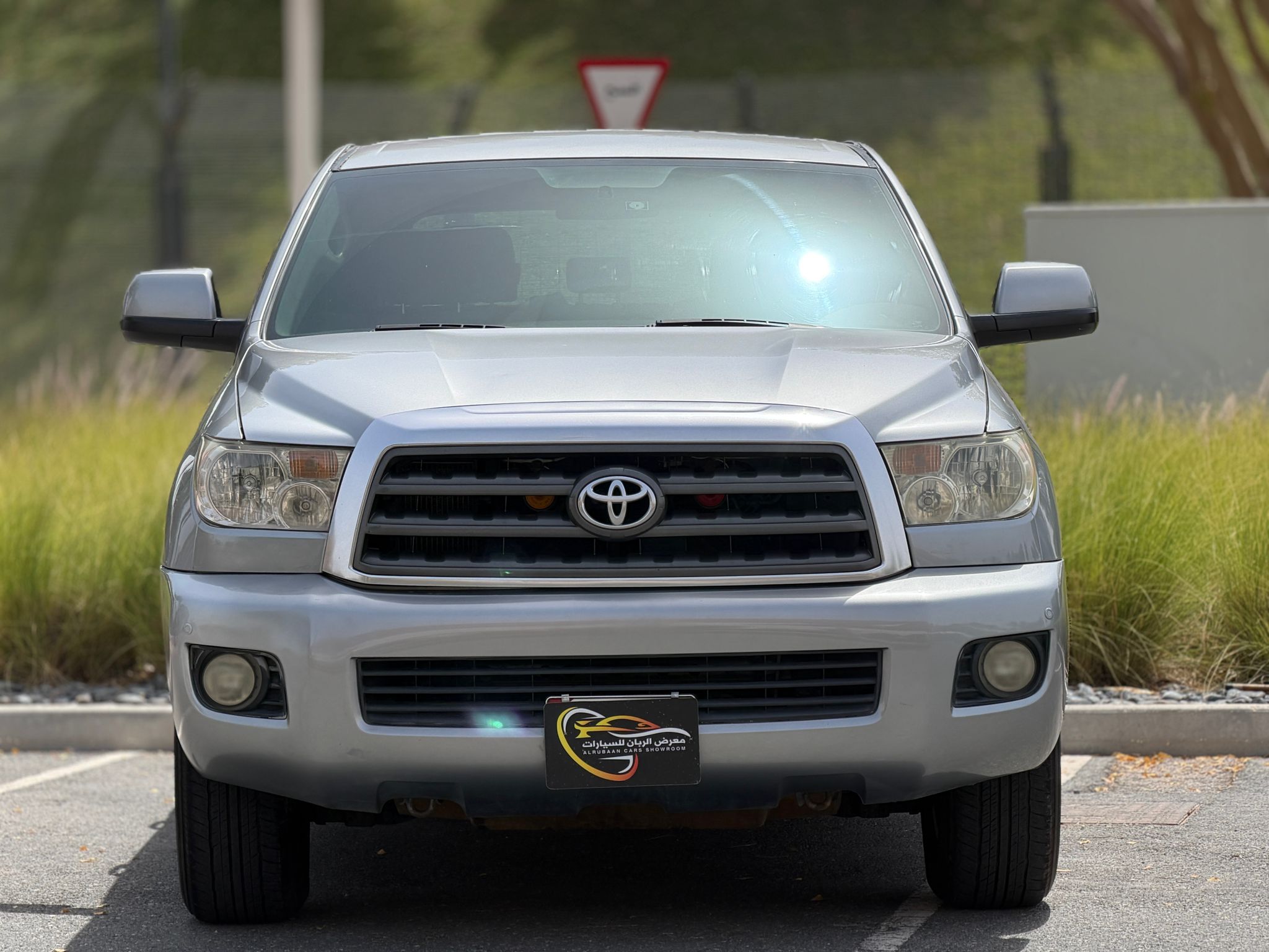 Toyota Sequoia SR5 2015 - Image 2