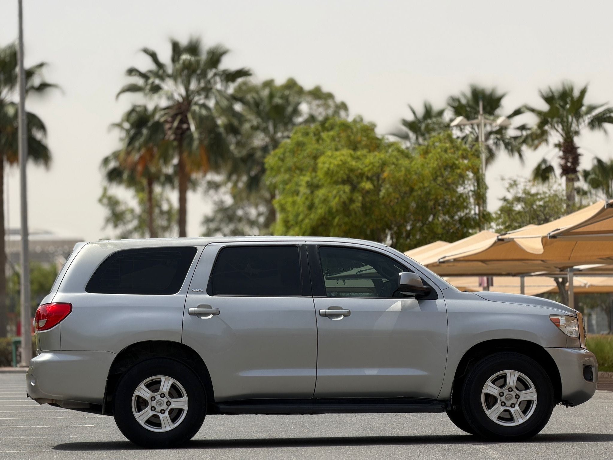 Toyota Sequoia SR5 2015 - Image 4