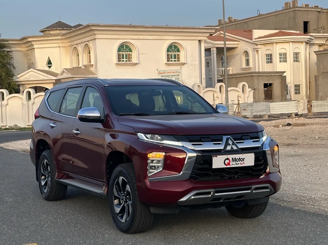 Mitsubishi montero  sport 2024 - Image 3