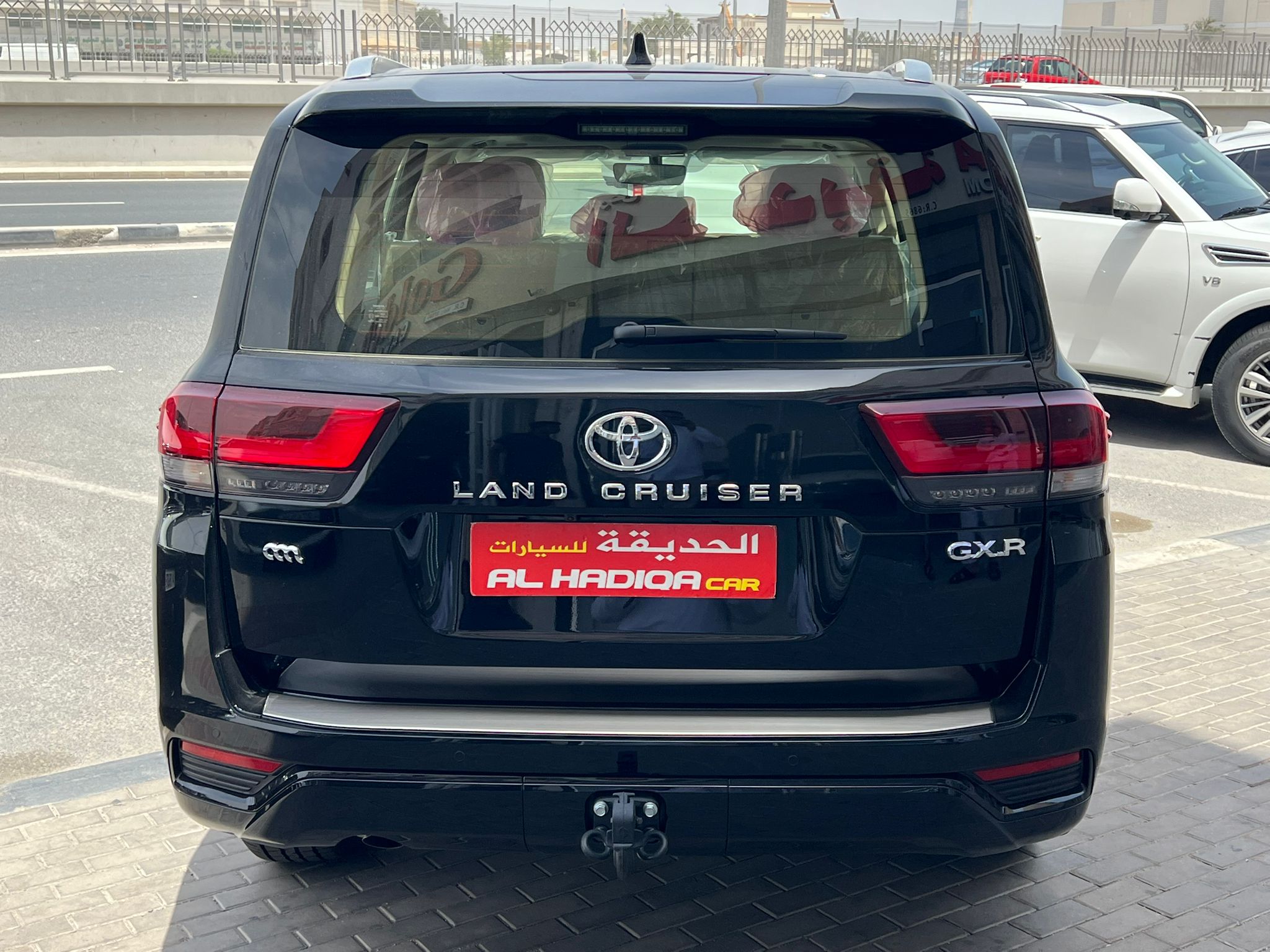 Toyota Land Cruiser GX.R 2026 - Image 3