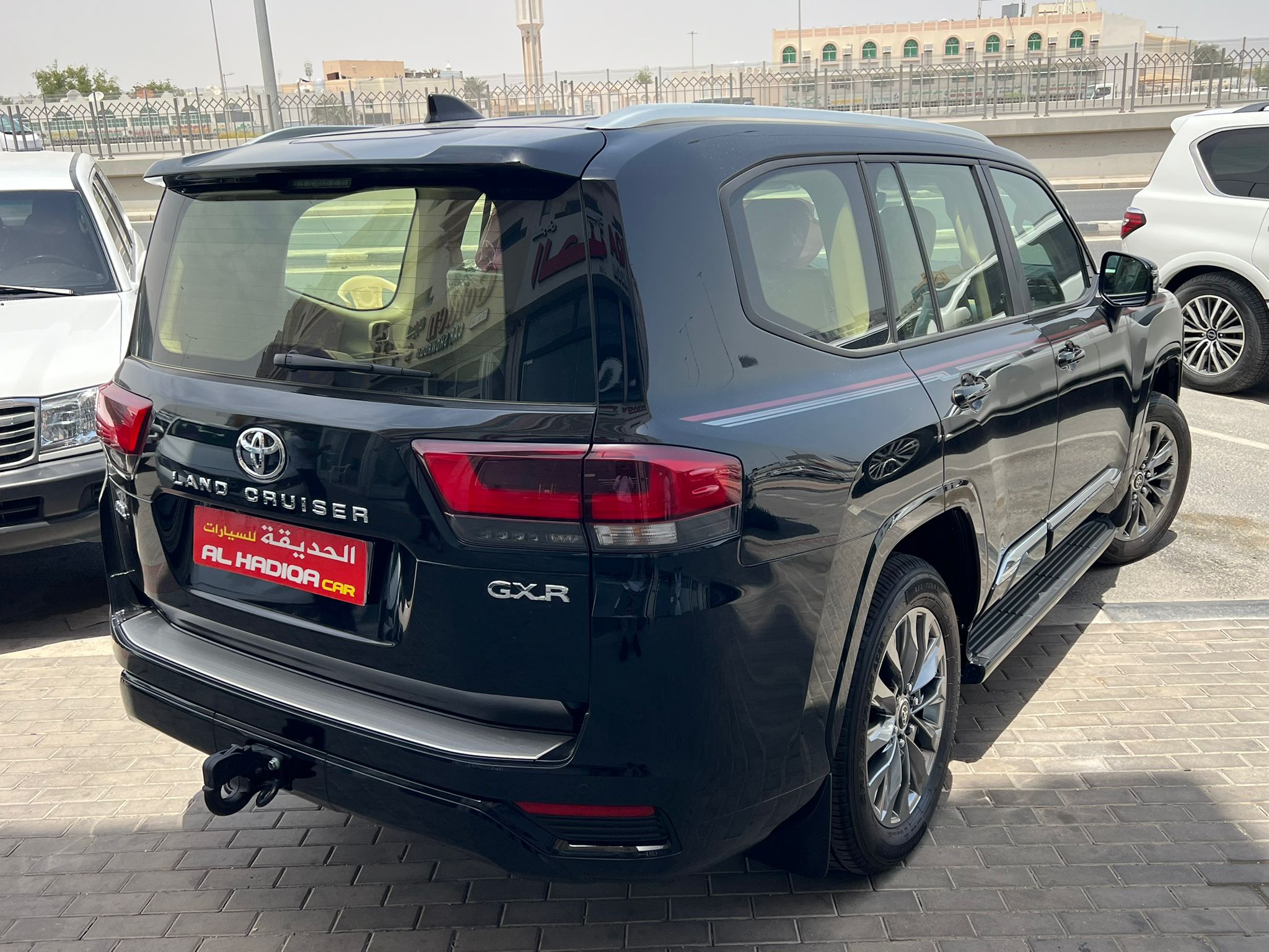 Toyota Land Cruiser GX.R 2026 - Image 4