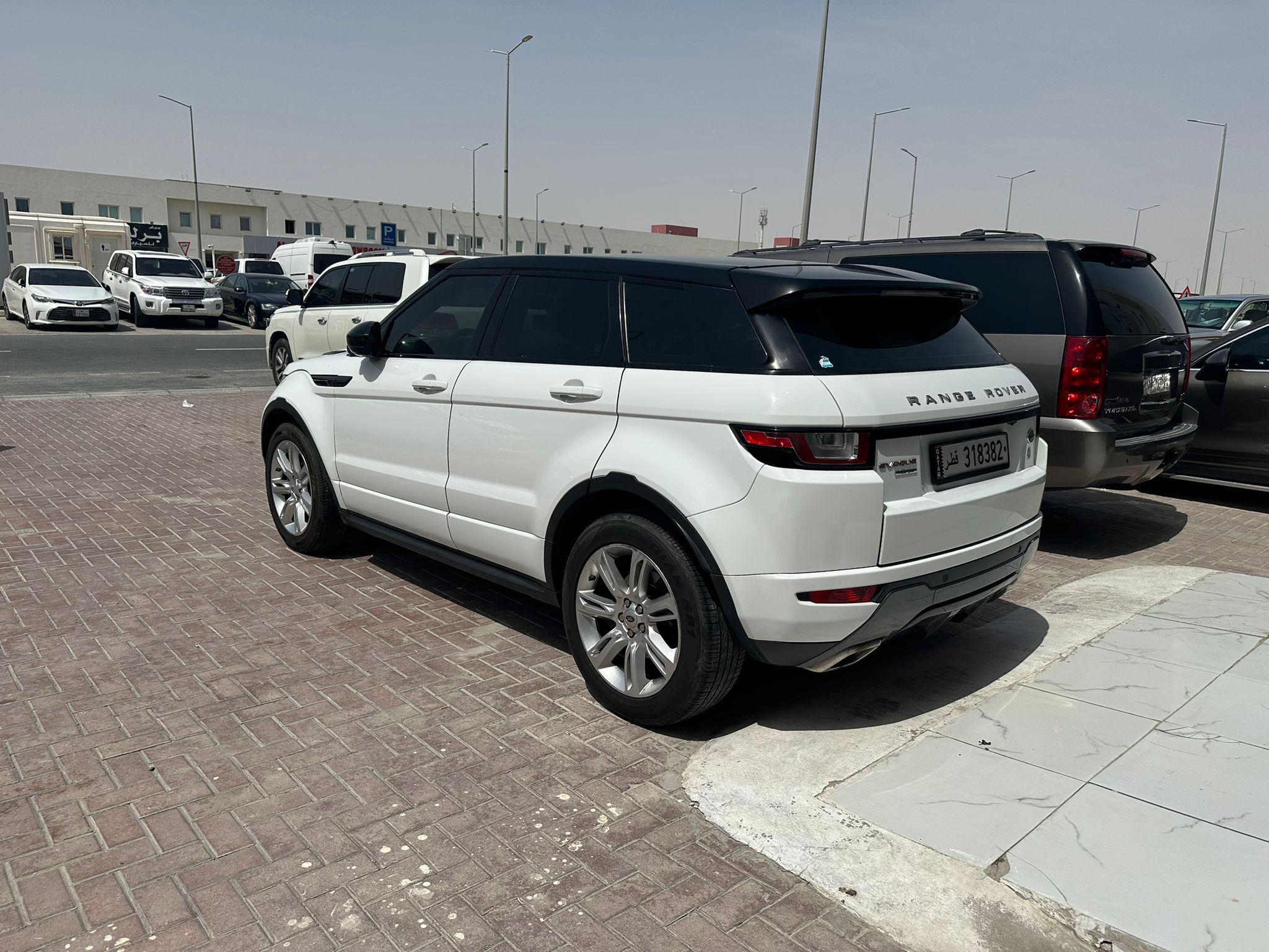 Land Rover Range Rover Evoque 2017 - Image 3