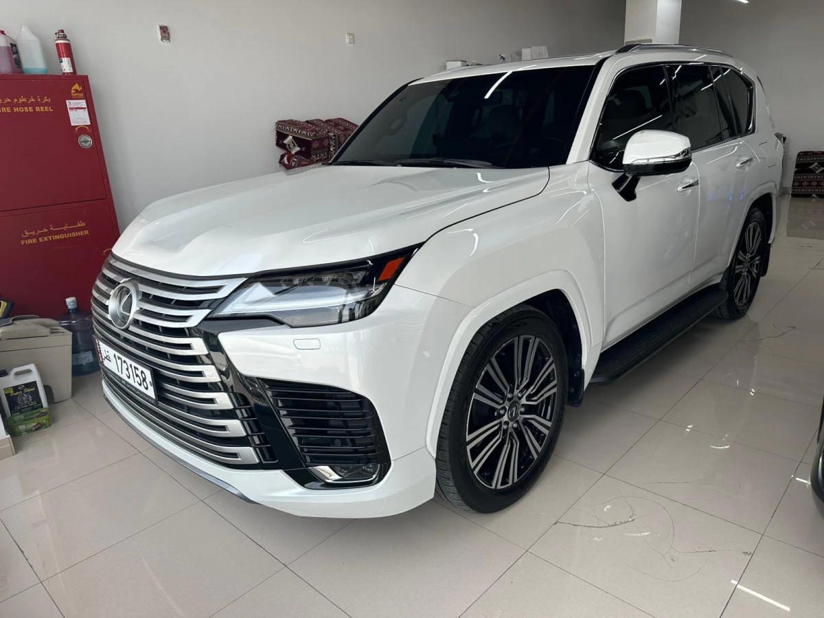 Lexus LX 600 Luxury  2024