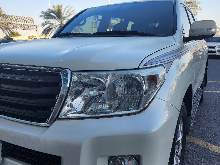 Toyota Land Cruiser G Limited 2014 - Image 2