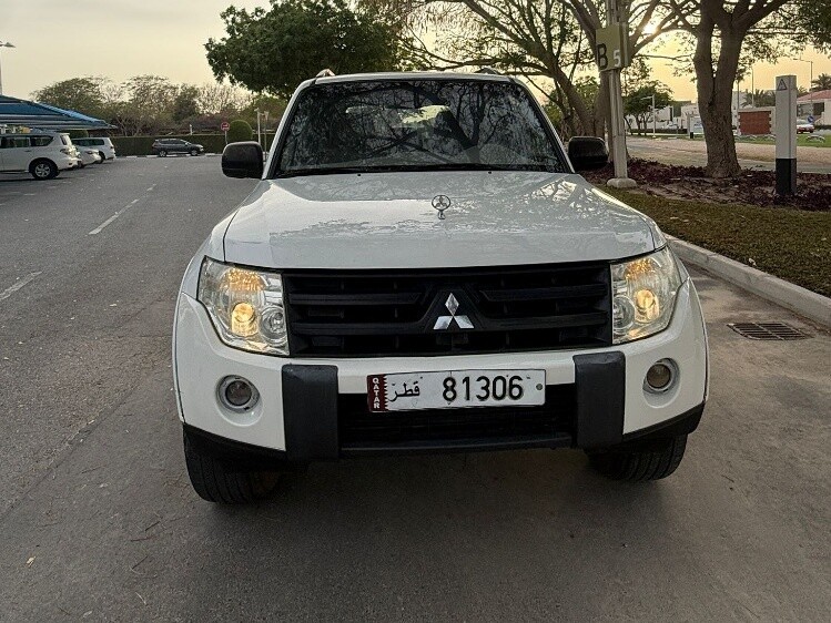 Mitsubishi Pajero 3.0 2008 - Image 2