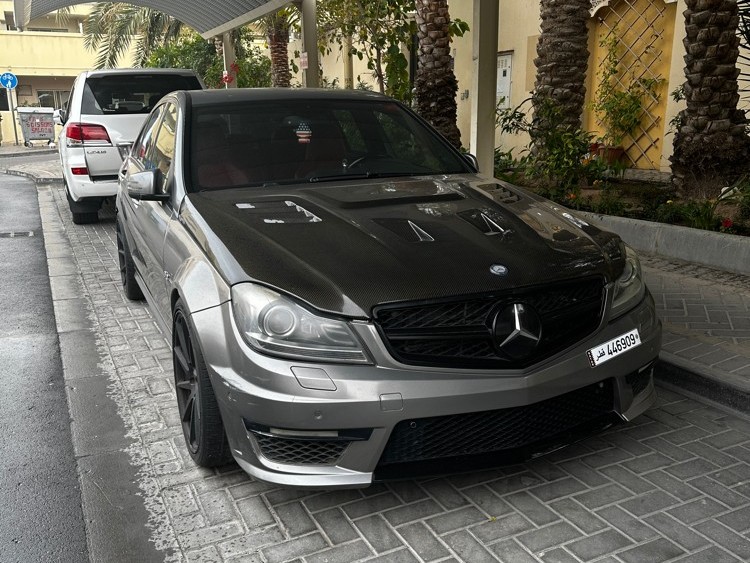 Mercedes-Benz C-Class Sedan 63 AMG 2014 - Image 2