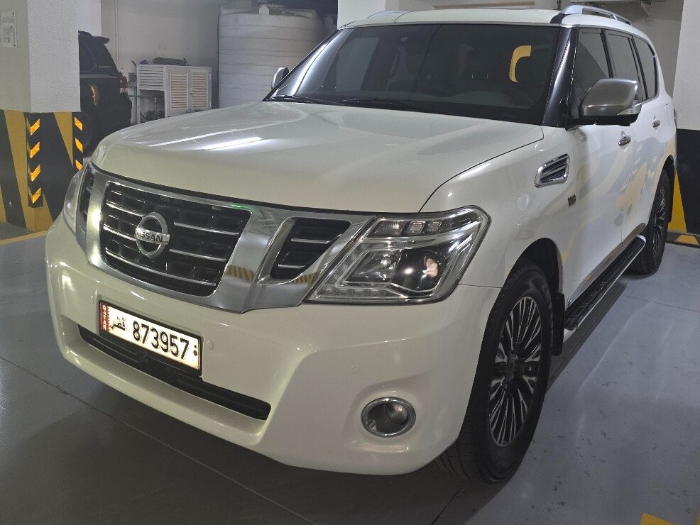 Nissan Patrol  Platinum 2012 - Image 2
