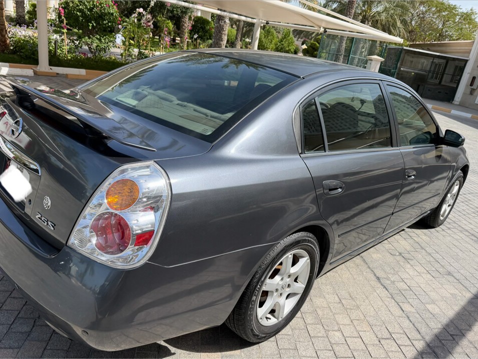 Nissan Altima Standard 2008 - Image 3