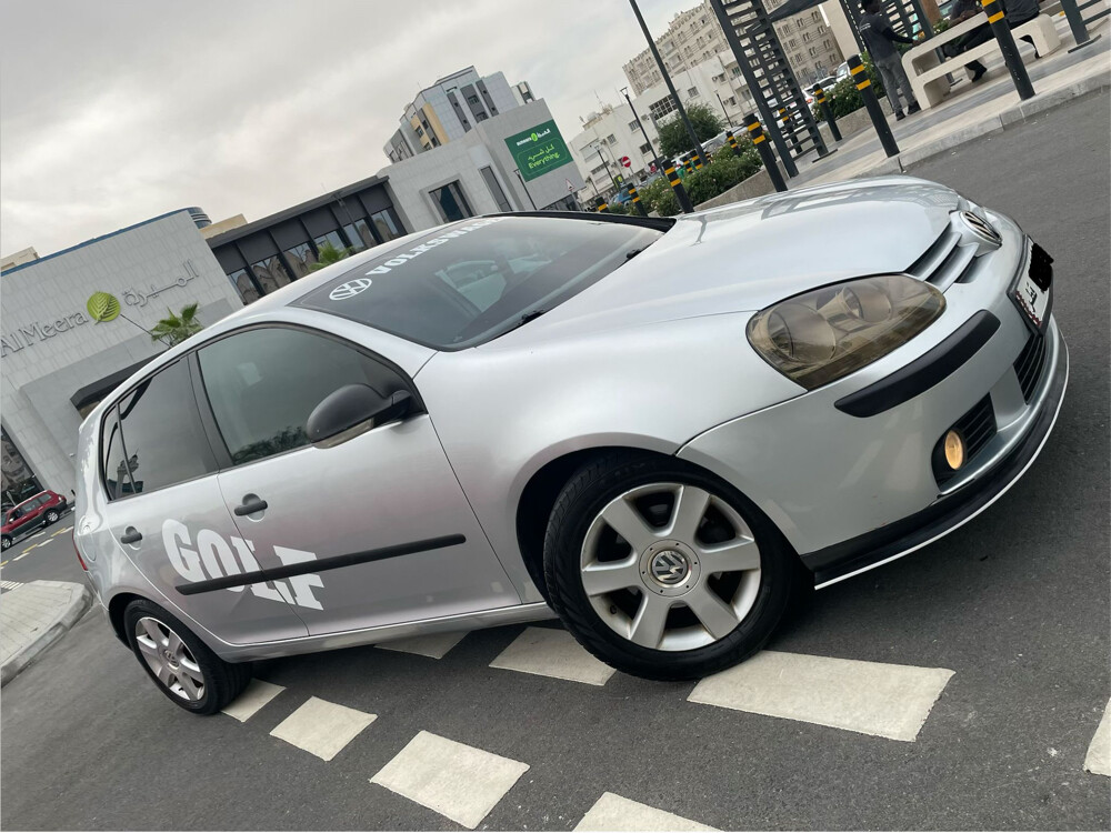 Volkswagen Golf 2008 - Image 2