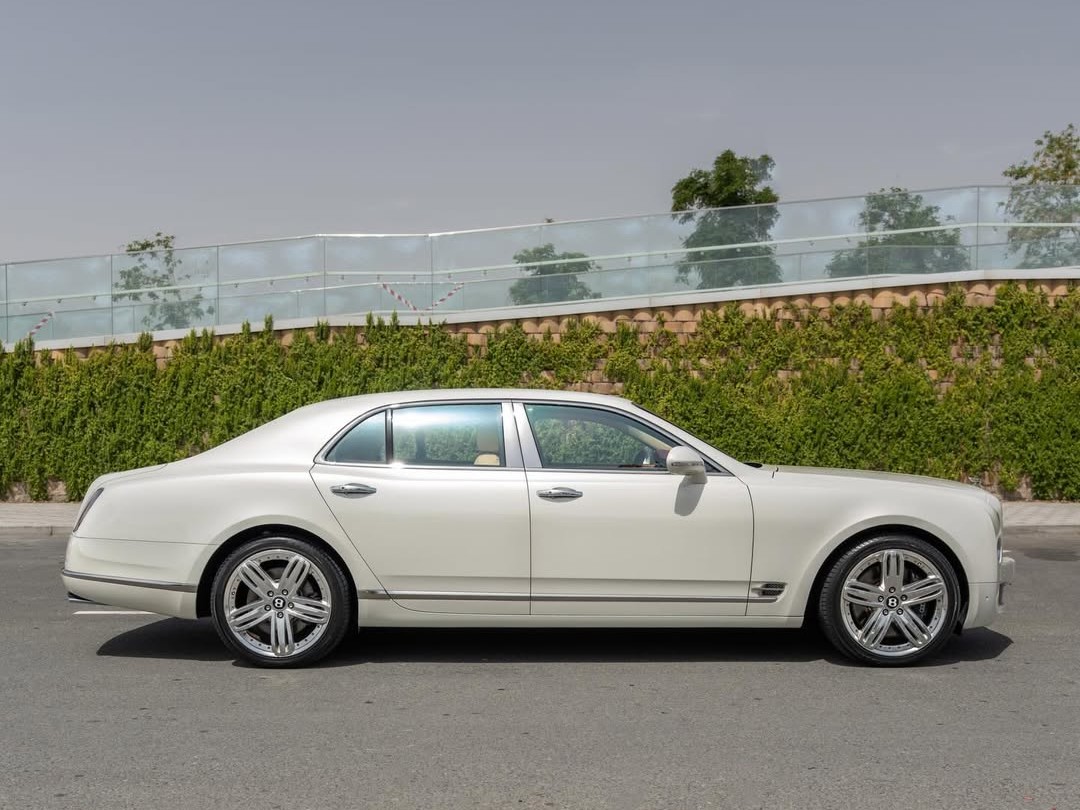 Bentley Mulsanne 2011 - Image 3