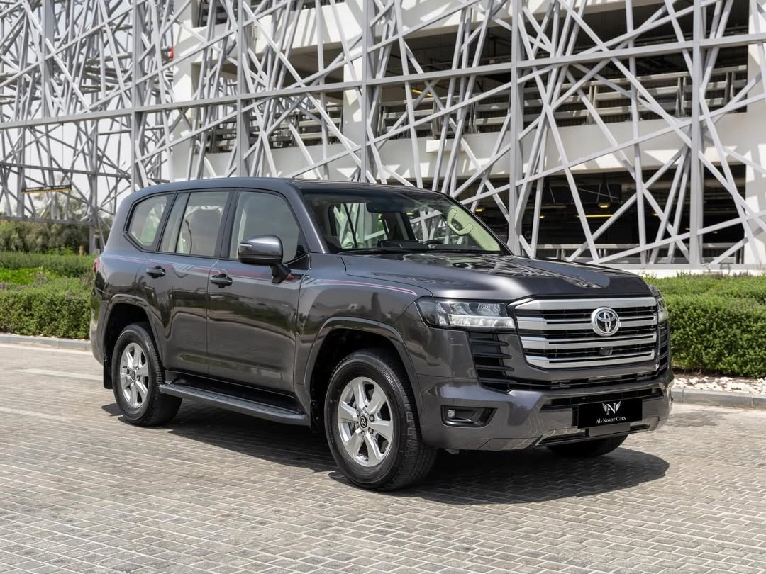 Toyota Land Cruiser GXR Twin Turbo 2025