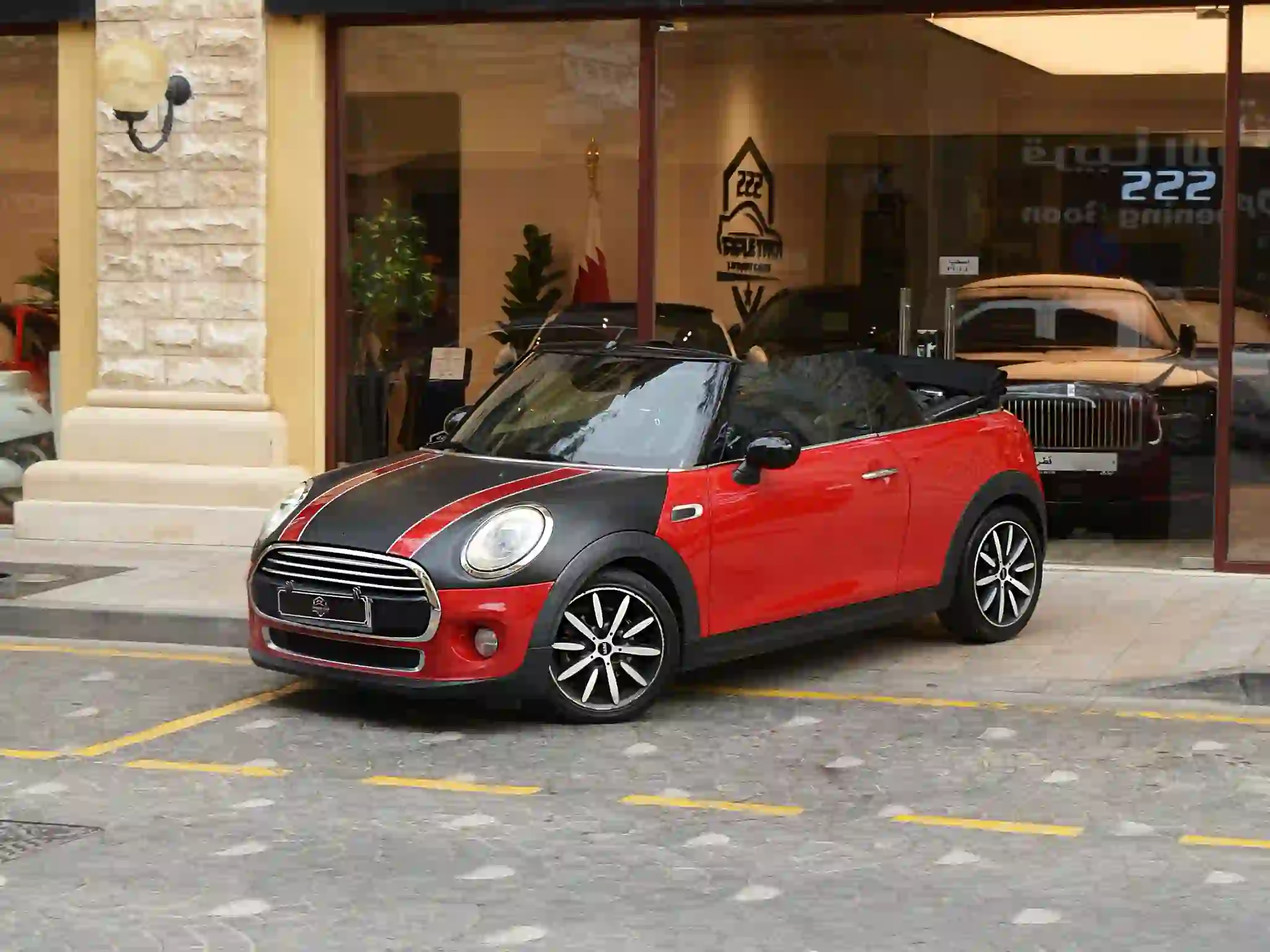 Mini Cooper 2018 - Image 2