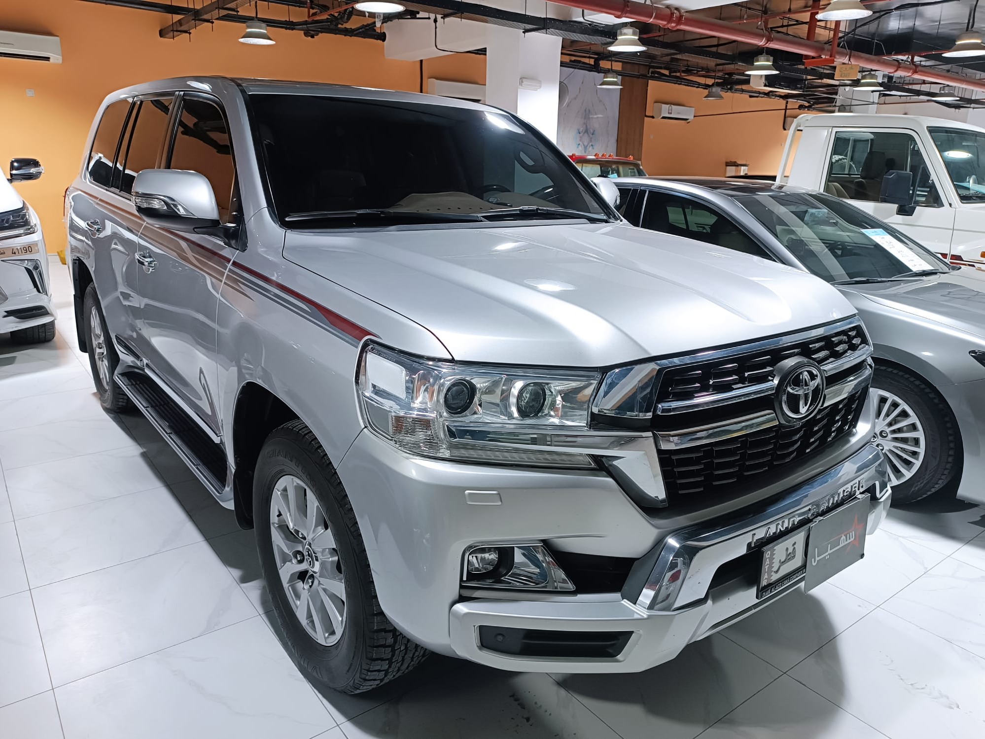 Toyota Land Cruiser GXR v8 2021