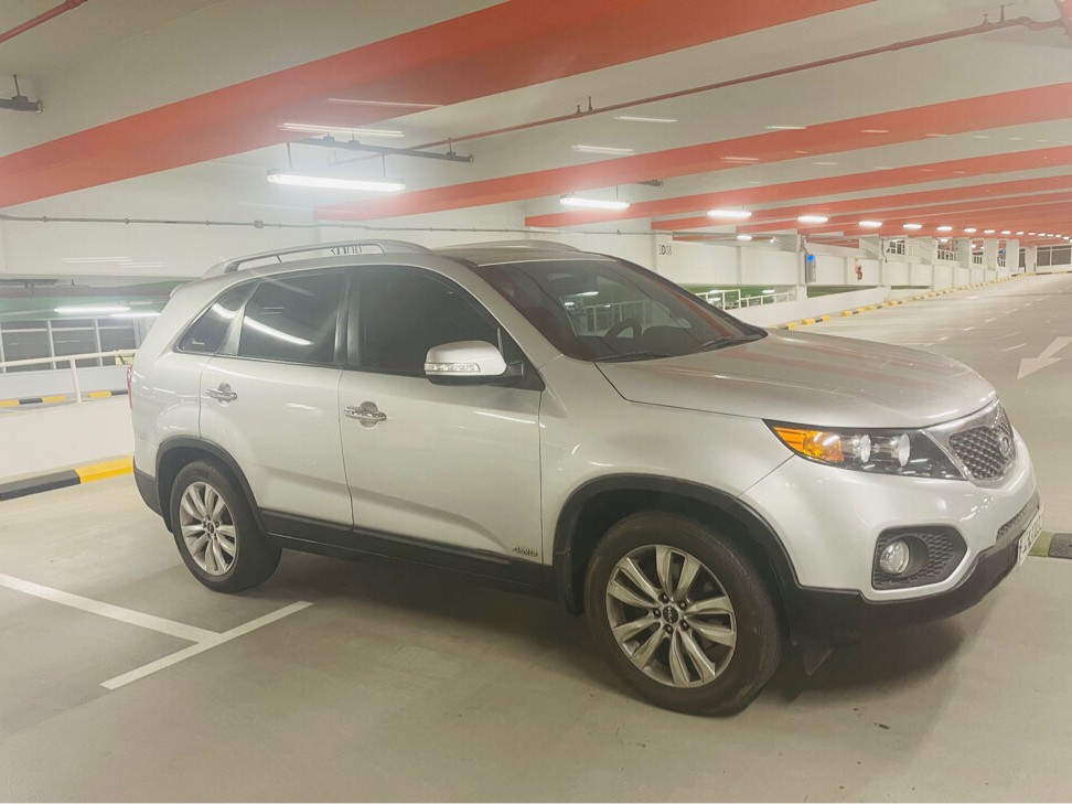 Kia Sorento 2010 - Image 2