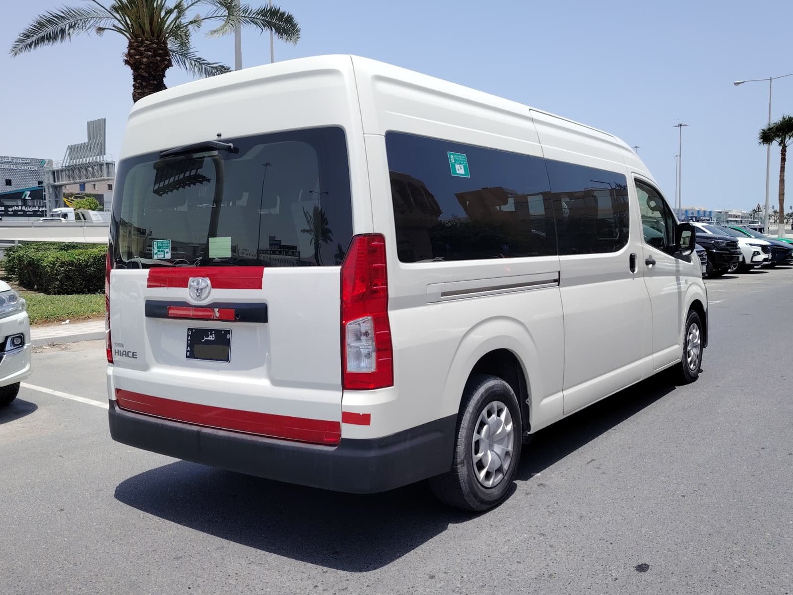 Toyota Hiace Bus 2023 - Image 4