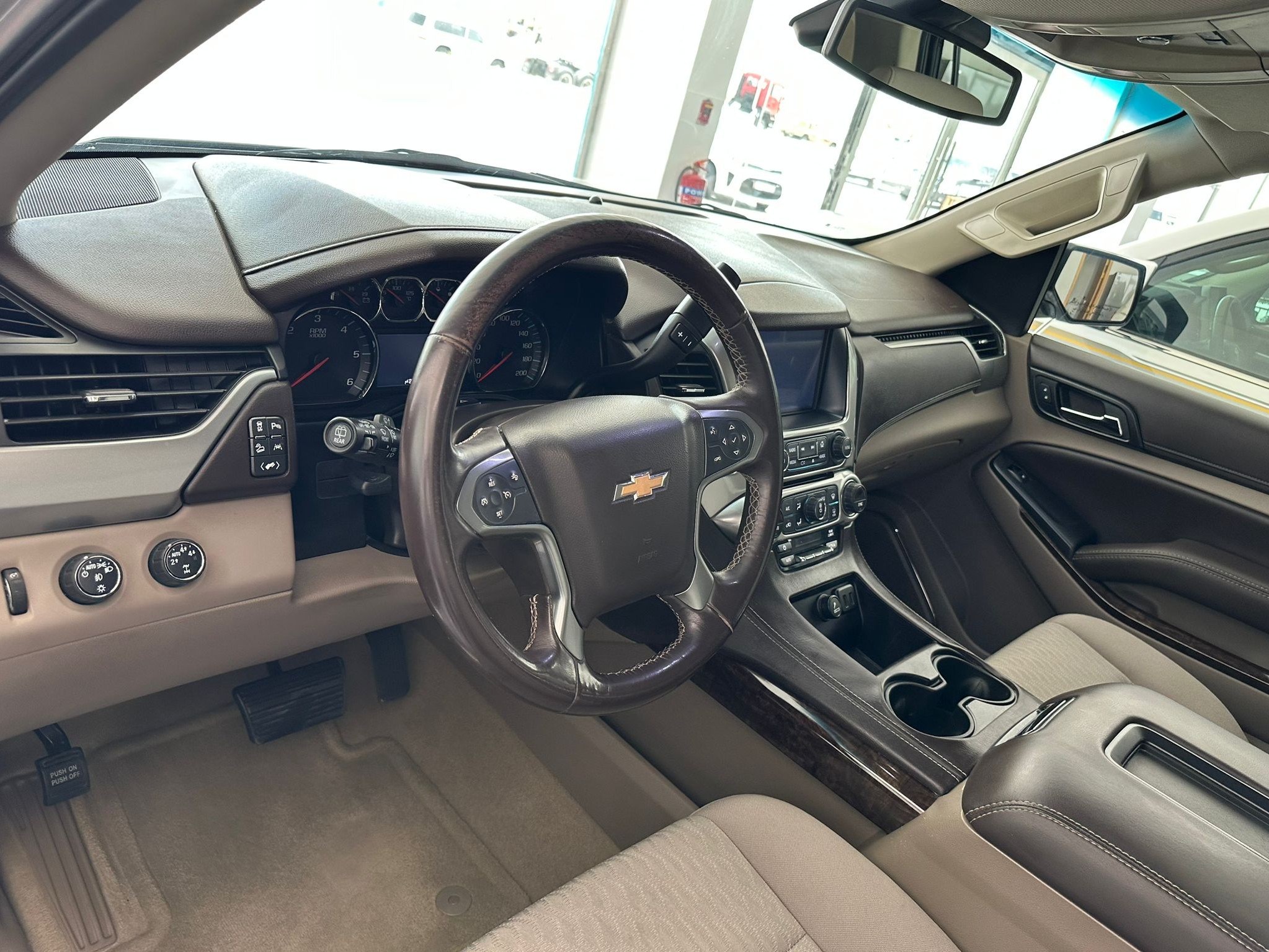 Chevrolet Tahoe LT 2016 - Image 4