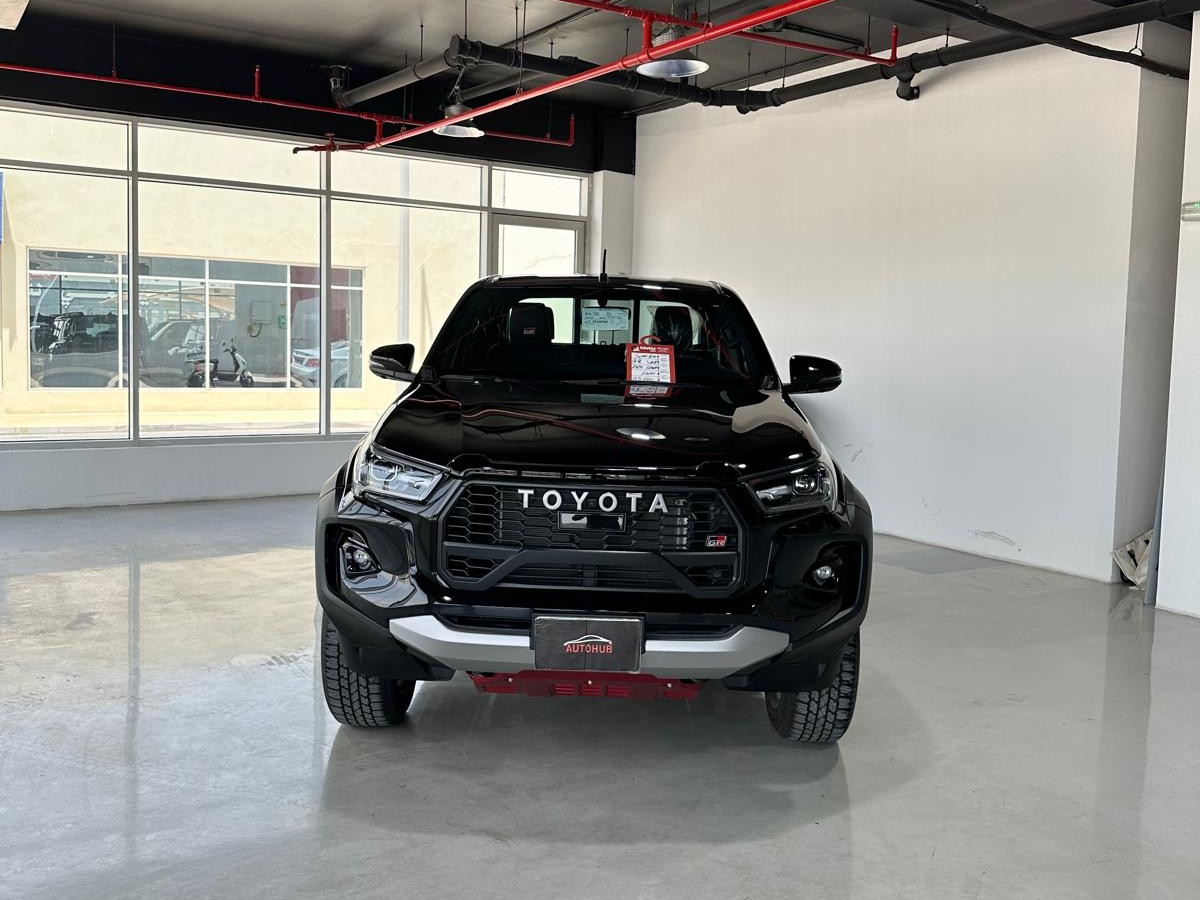 Toyota Hilux GR 2026 - Image 2