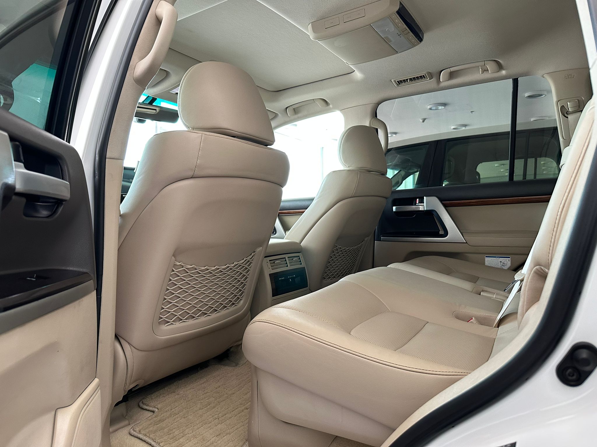 Toyota Land Cruiser VX.R 2018 - Image 4