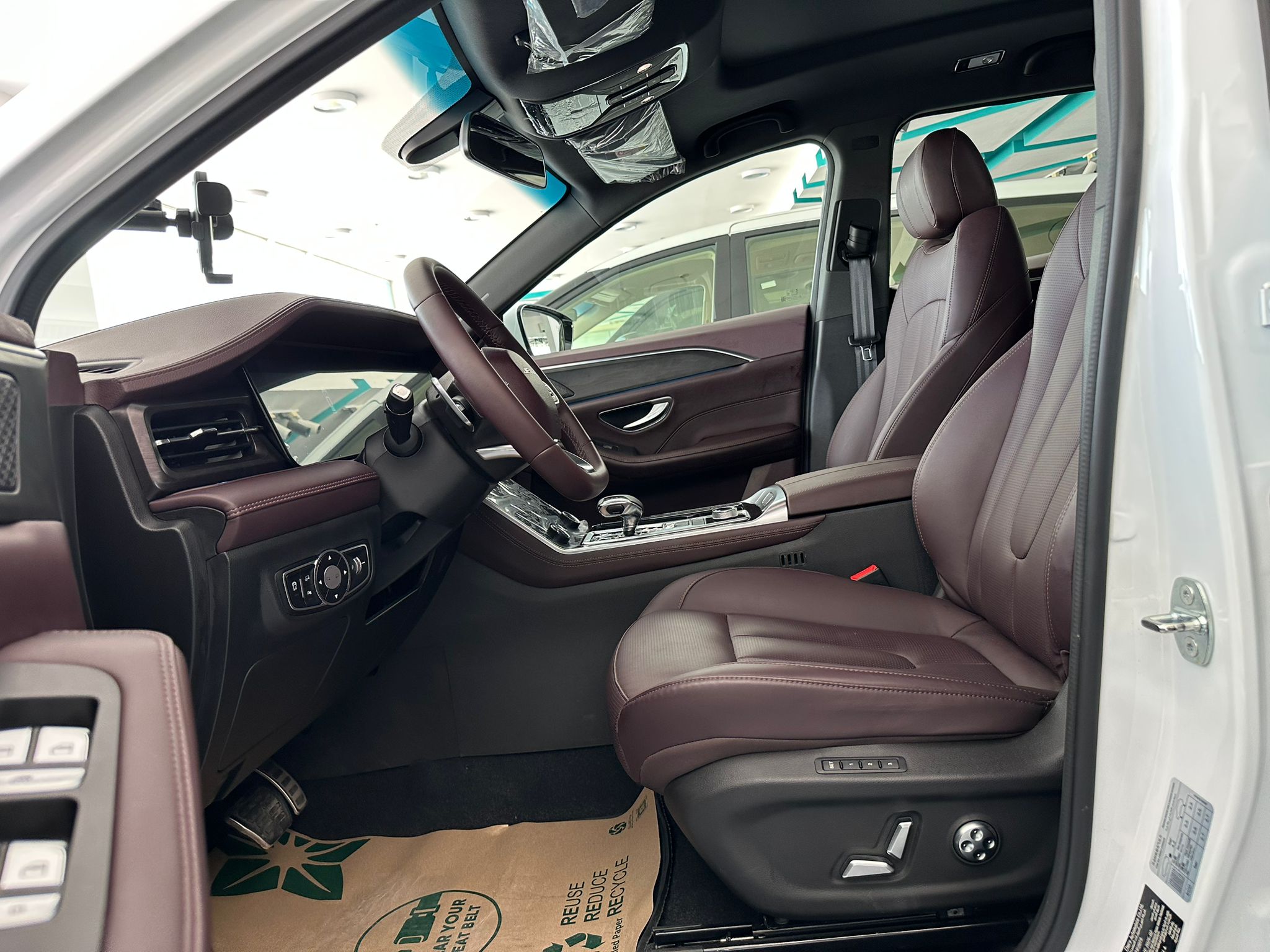 Jetour  X90 Plus 2025 - Image 4
