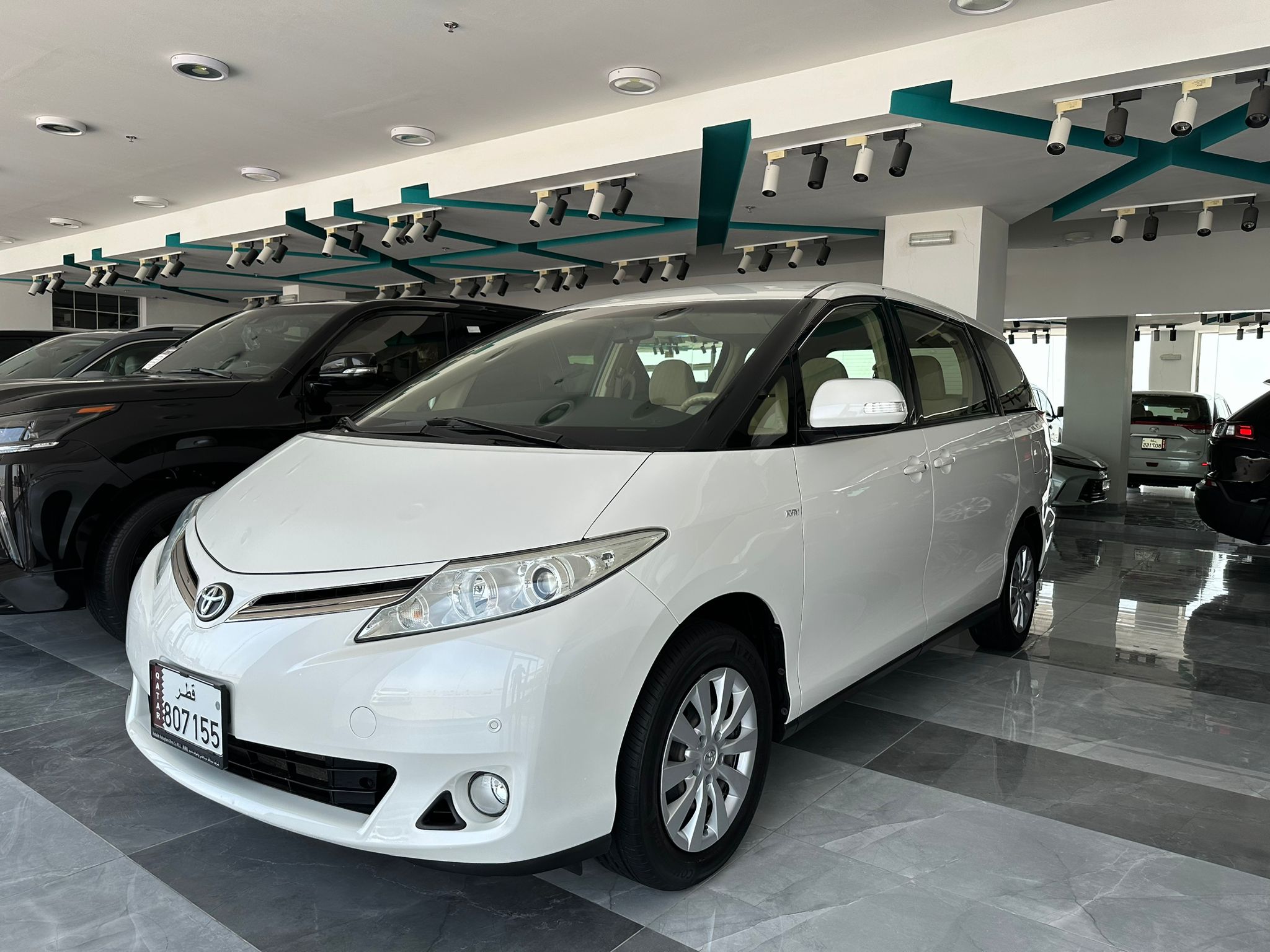 Toyota Previa 2018 - Image 1