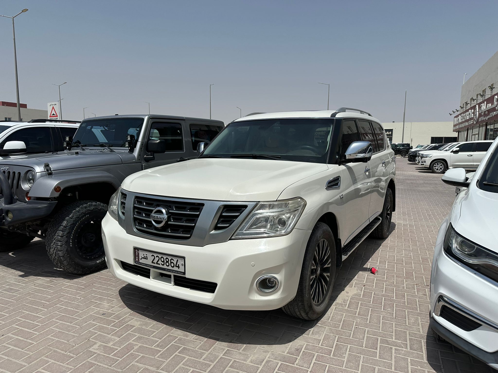 Nissan Patrol  Platinum 2012