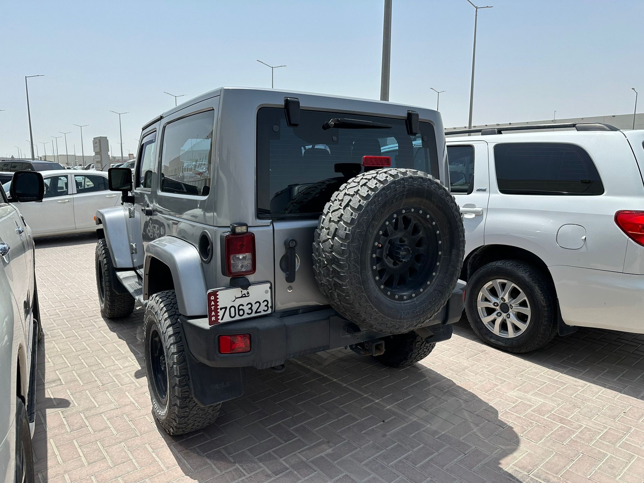 Jeep Wrangler Sahara 2017 - Image 2