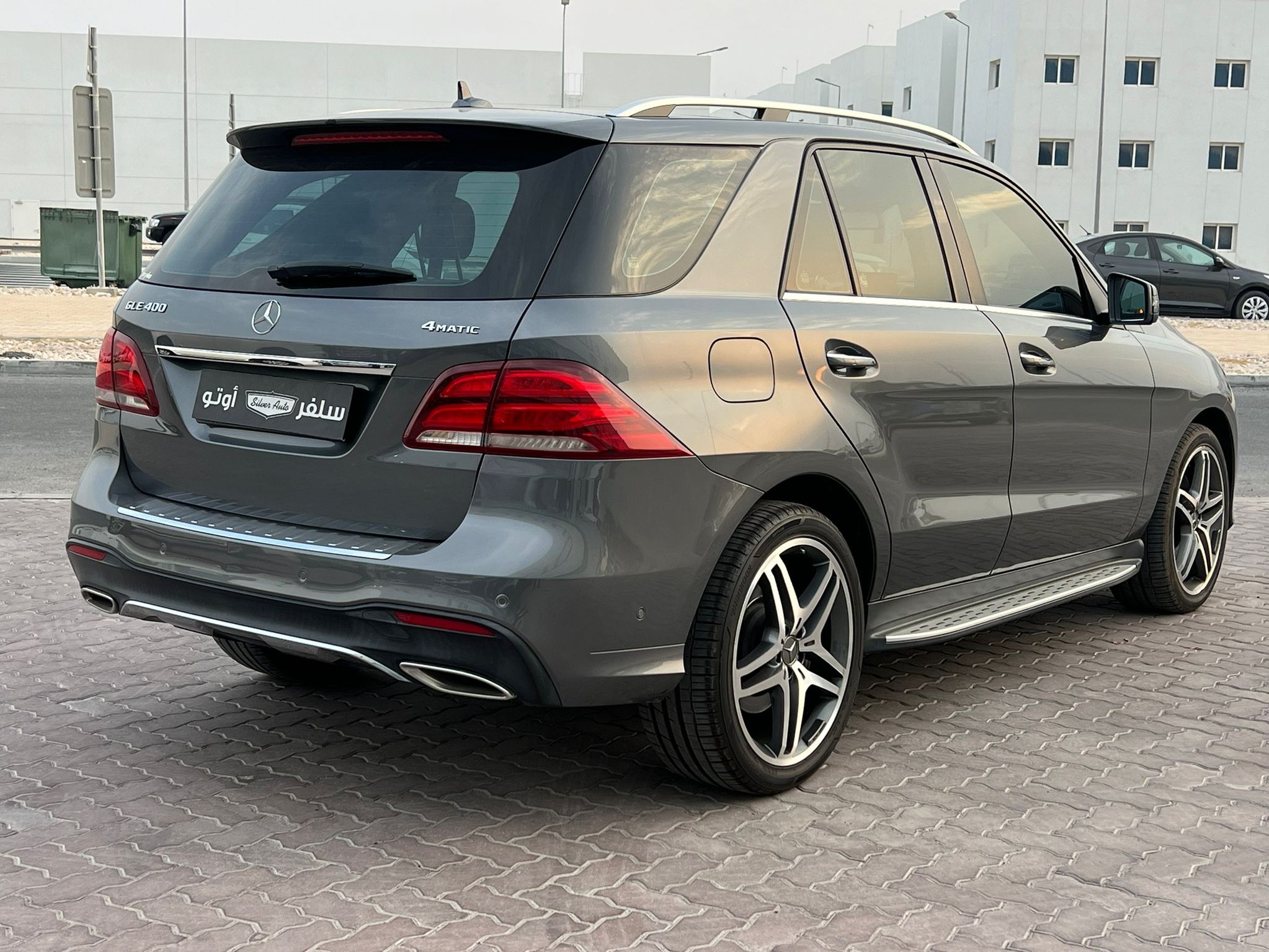 Mercedes-Benz GLE  400 2017 - Image 3