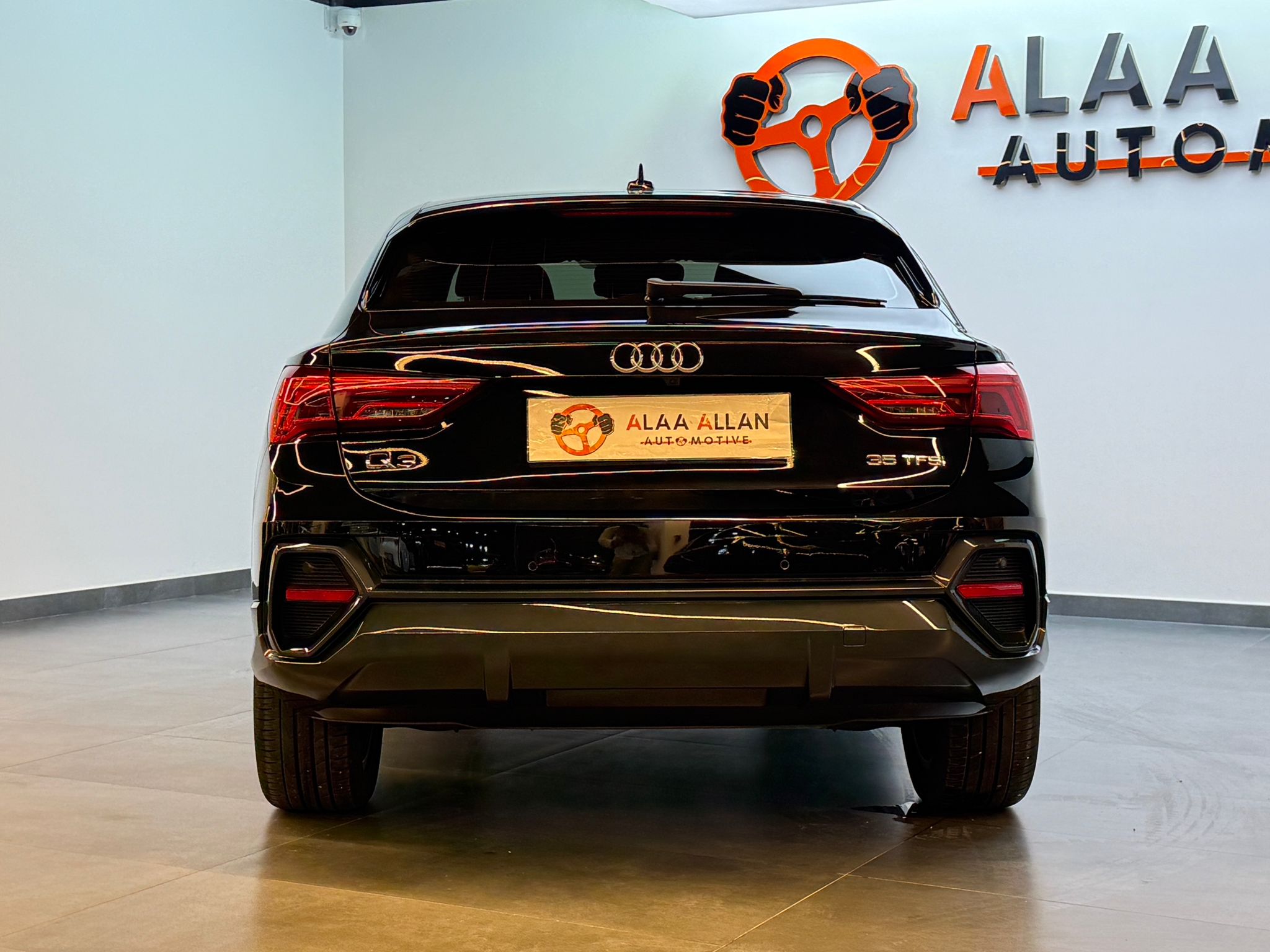 Audi Q3 1.4 2023 - Image 2