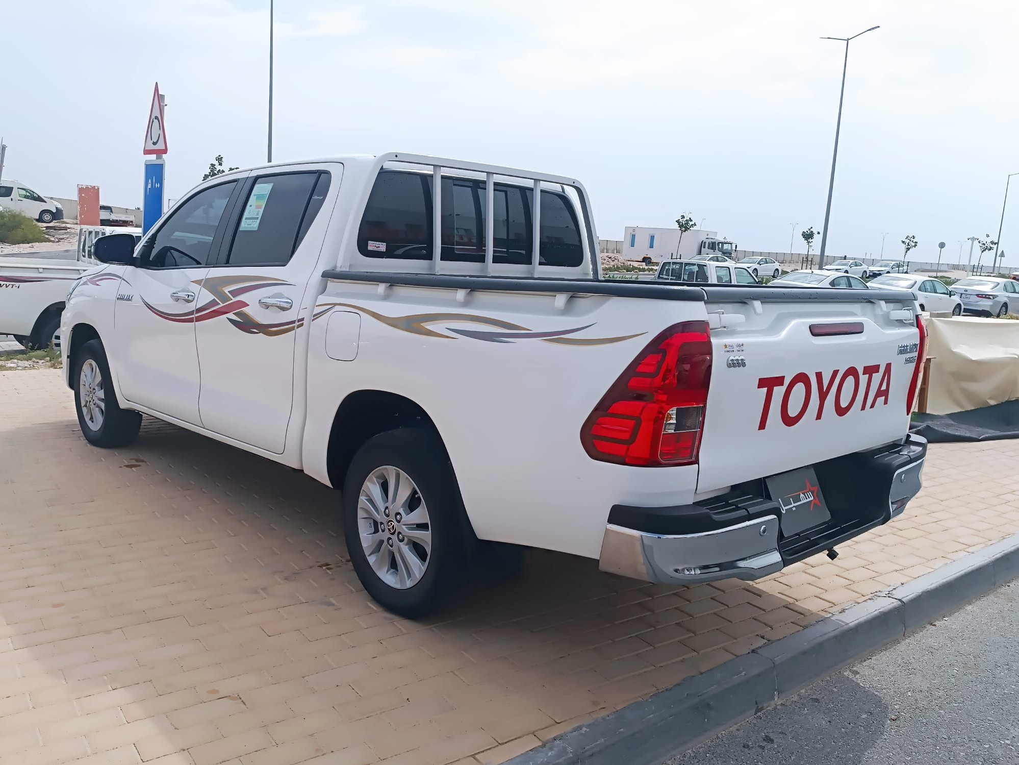 Toyota Hilux 2.7 2025 - Image 4