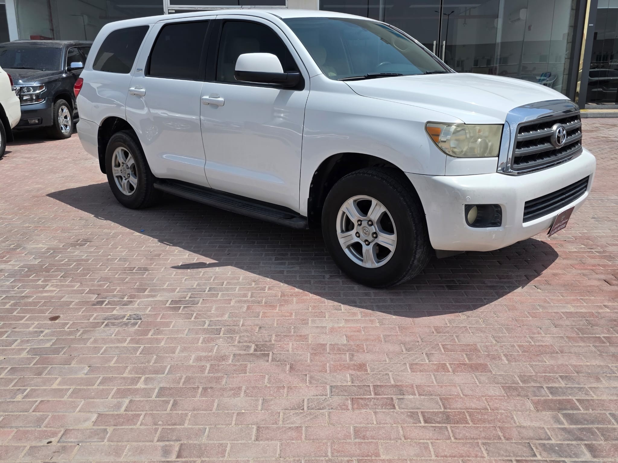 Toyota Sequoia SR5 2012 - Image 1