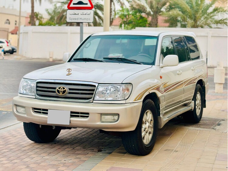 Toyota Land Cruiser GX.R 2003 - Image 2