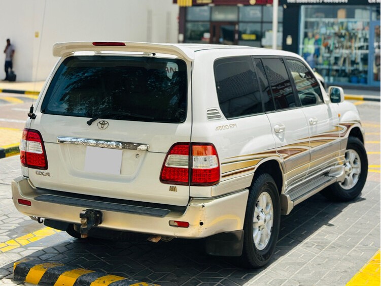 Toyota Land Cruiser GX.R 2003 - Image 4