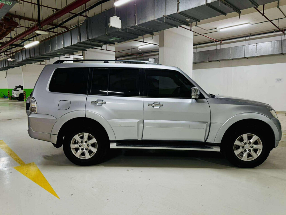 Mitsubishi Pajero 3.5 2016 - Image 3