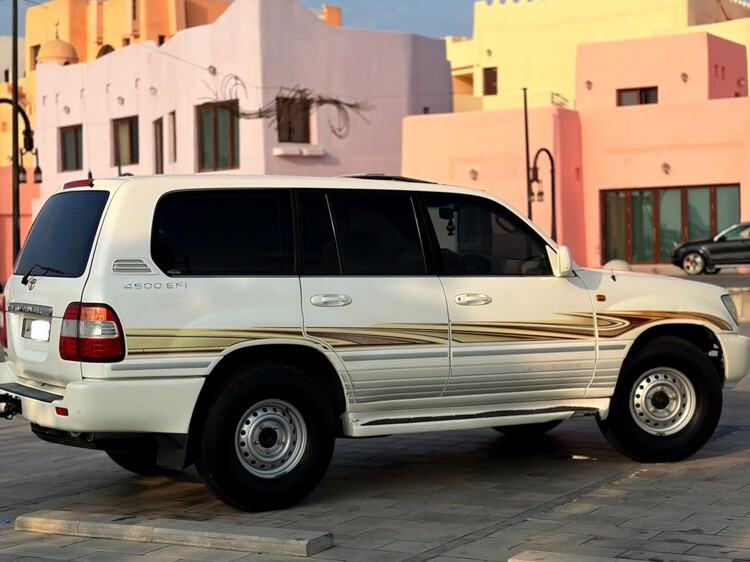 Toyota Land Cruiser GX.R 2006 - Image 3