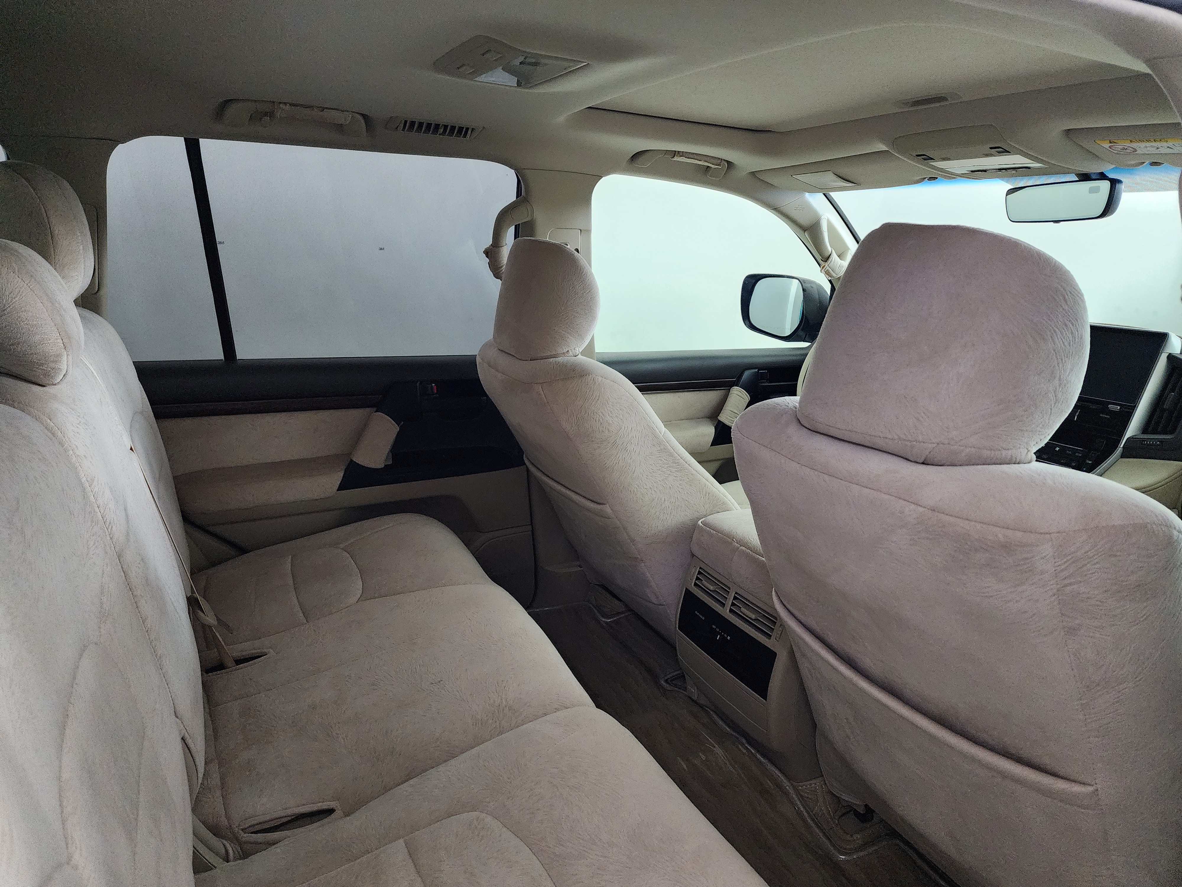 Toyota Land Cruiser GX.R - Image 4